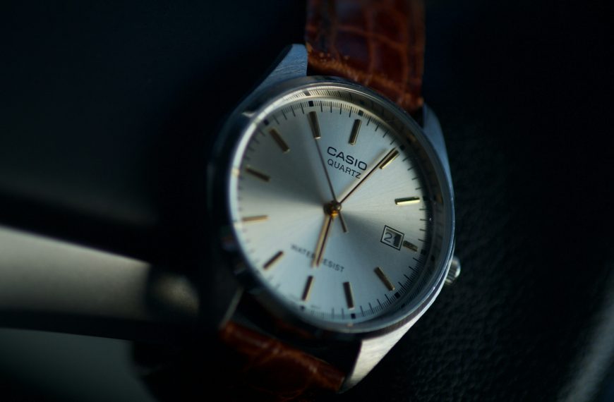 Why do watches use Quartz?